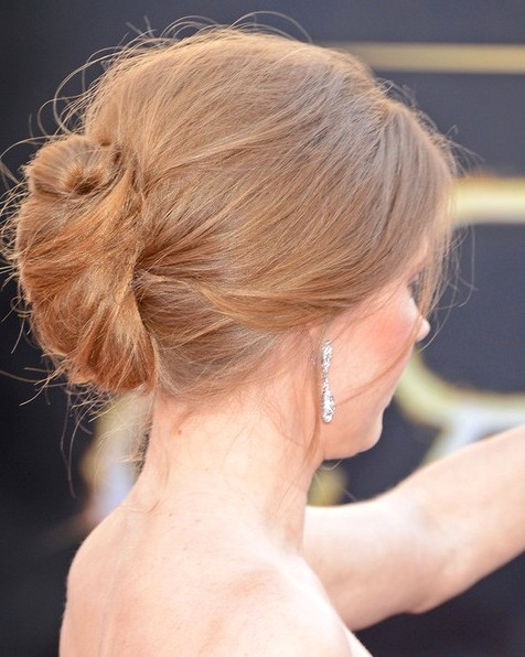 2014-Amy-Adams-Hairstyles--Easy-Bun-Updos