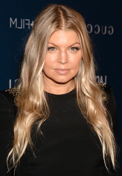 2014-Fergie-Hairstyles-Ombre-Long-Hair