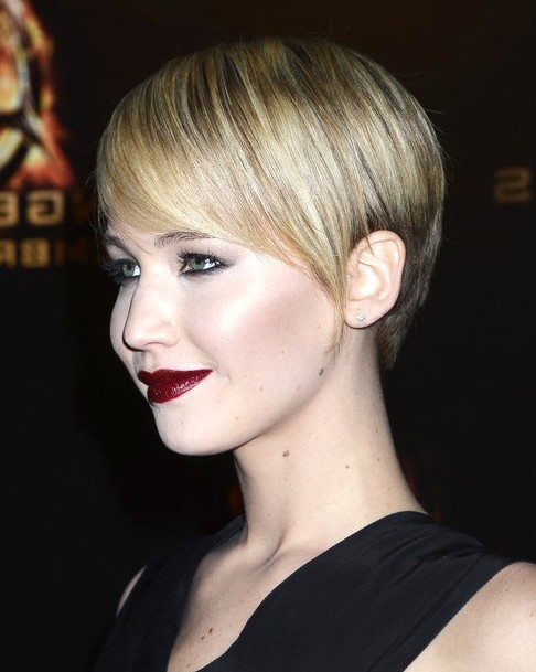 2014-Jennifer-Lawrence-Hairstyles--Best-Short-Pixie-Haircut
