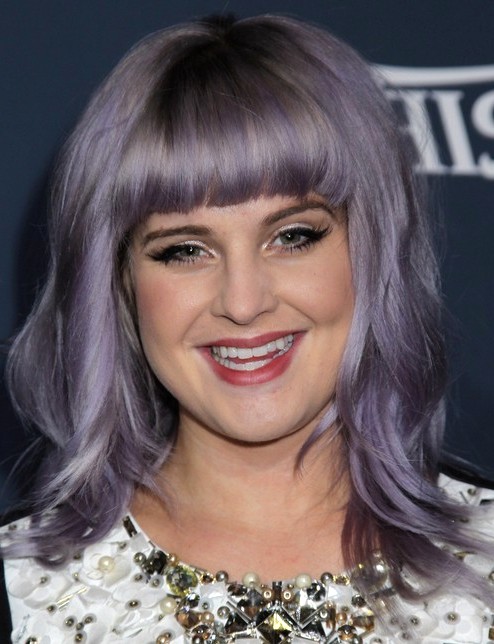 2014-Kelly-Osbourne-Hairstyles-Shoulder-Length-Haircut-with-