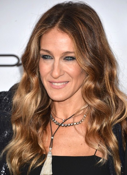 2014-Sarah-Jessica-Parker-Hairstyles-Center-Part-Hairstyle-f