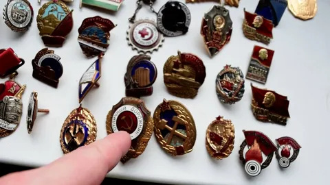 Самые редкие значки СССР