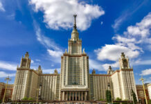 Сталинские высотки как символ архитектурной Москвы